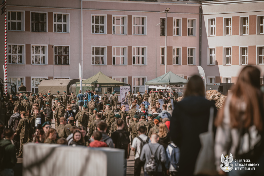 Dzień otwartych koszar u lubelskich terytorialsów