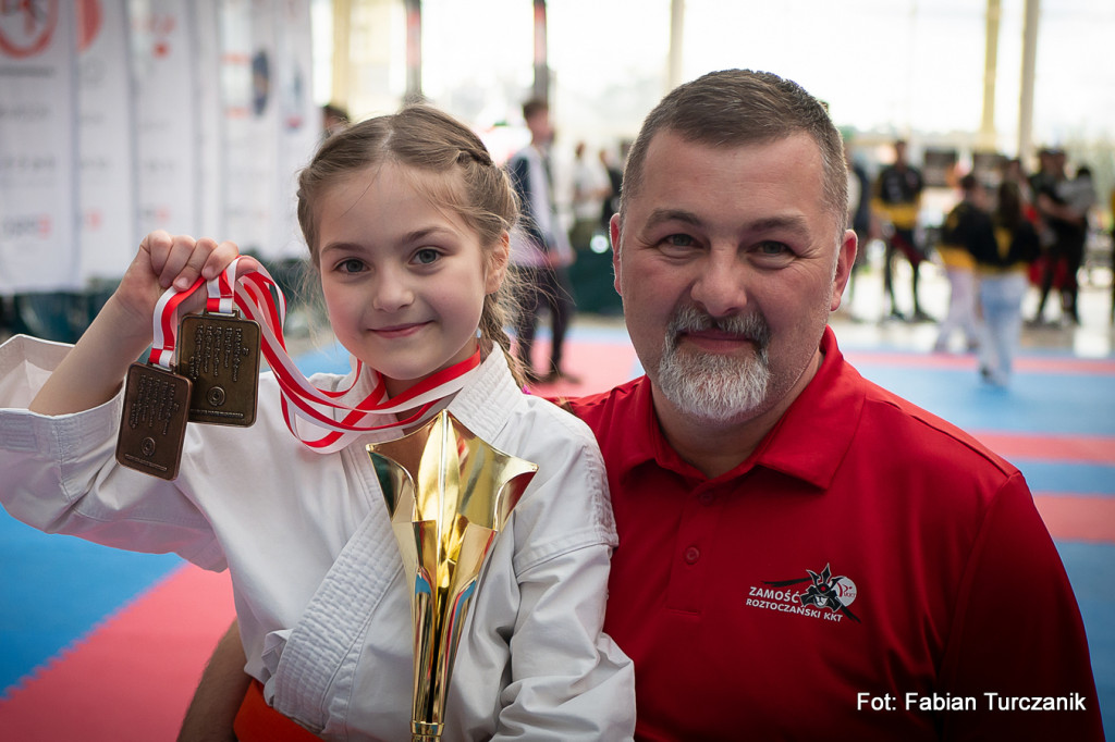 Karatecy Roztoczańskiego Klubu Karate Tradycyjnego z 22 medalami Mistrzostw Polski