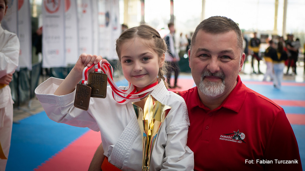 Karatecy Roztoczańskiego Klubu Karate Tradycyjnego z 22 medalami Mistrzostw Polski