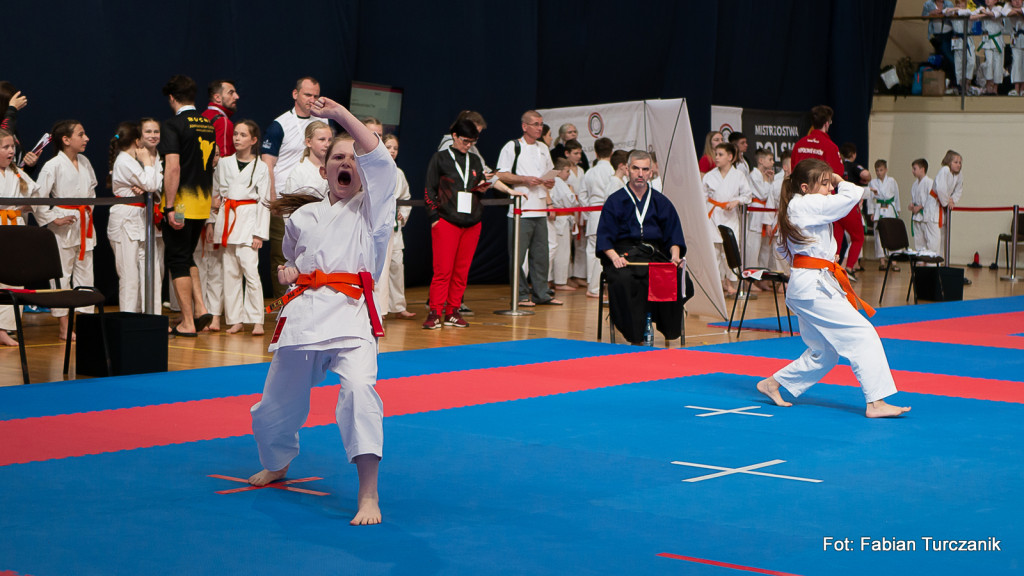 Karatecy Roztoczańskiego Klubu Karate Tradycyjnego z 22 medalami Mistrzostw Polski