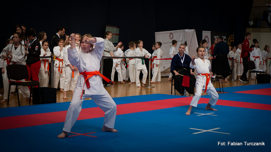 Karatecy Roztoczańskiego Klubu Karate Tradycyjnego z 22 medalami Mistrzostw Polski