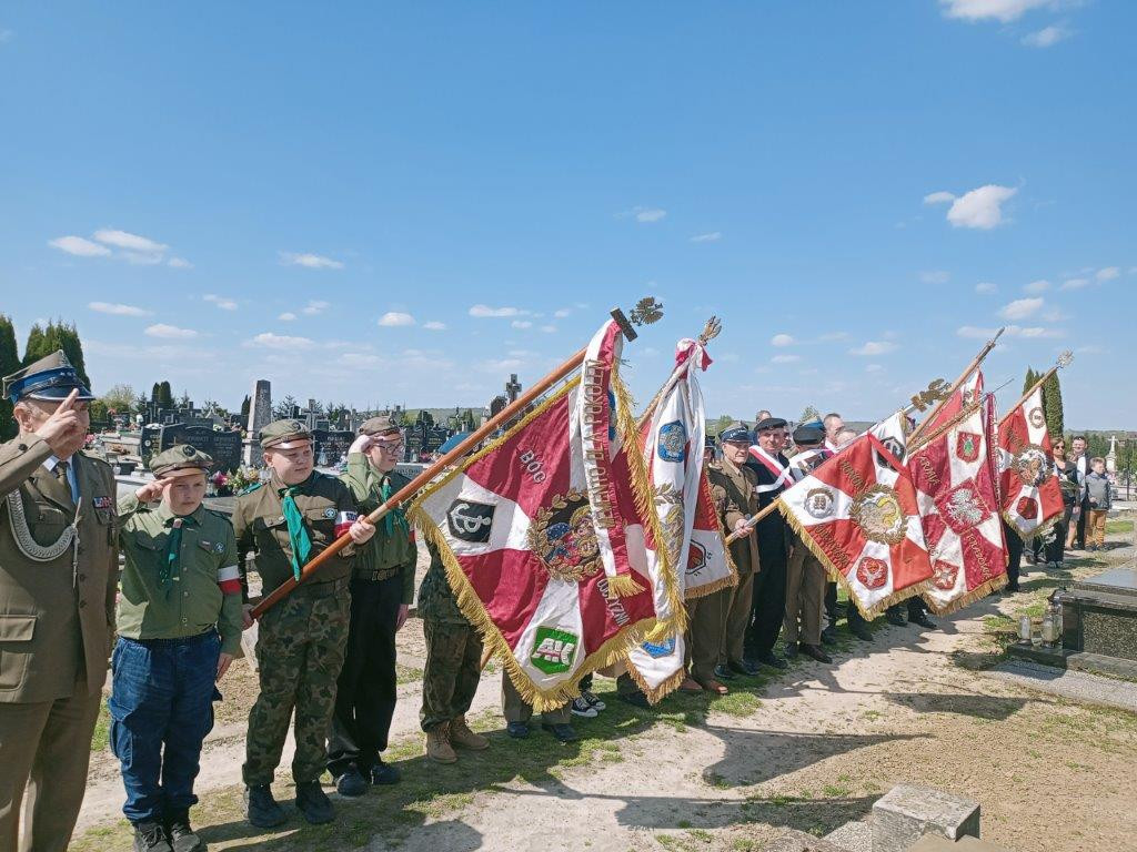 Upamiętnili 41. rocznicę śmierci mjra Józefa Śmiecha, ps. „Ciąg” oraz żołnierzy z jego oddziału