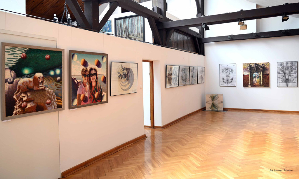 BWA - Galeria Zamojska zaprasza na wystawę Roberta Gomułki