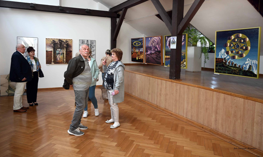 BWA - Galeria Zamojska zaprasza na wystawę Roberta Gomułki