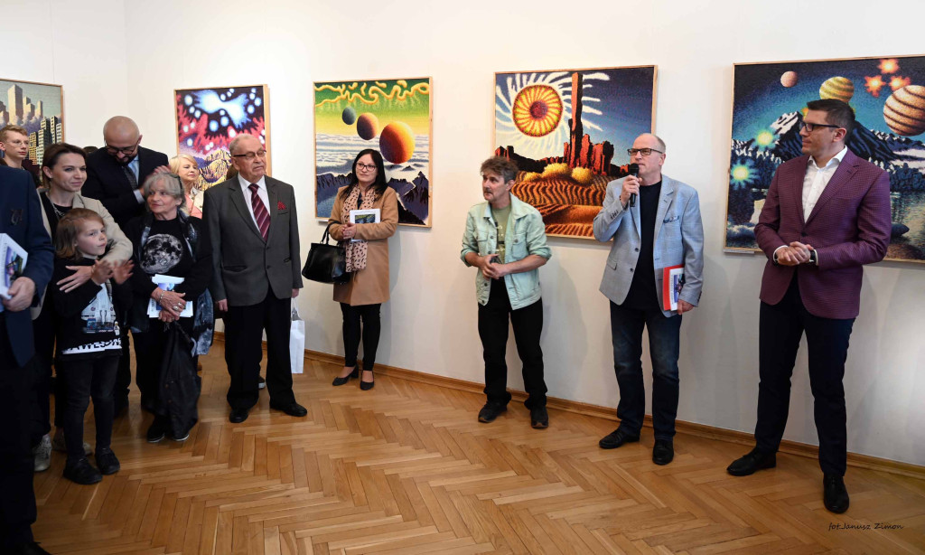 BWA - Galeria Zamojska zaprasza na wystawę Roberta Gomułki