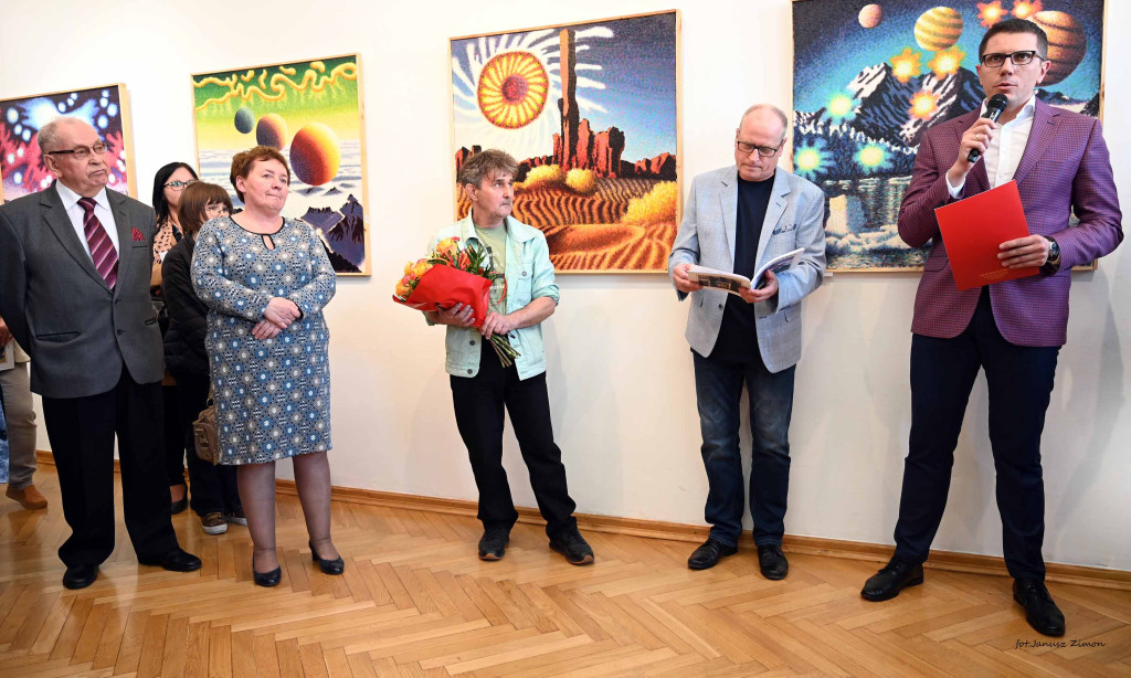 BWA - Galeria Zamojska zaprasza na wystawę Roberta Gomułki