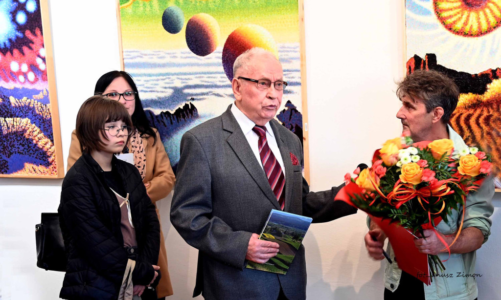 BWA - Galeria Zamojska zaprasza na wystawę Roberta Gomułki