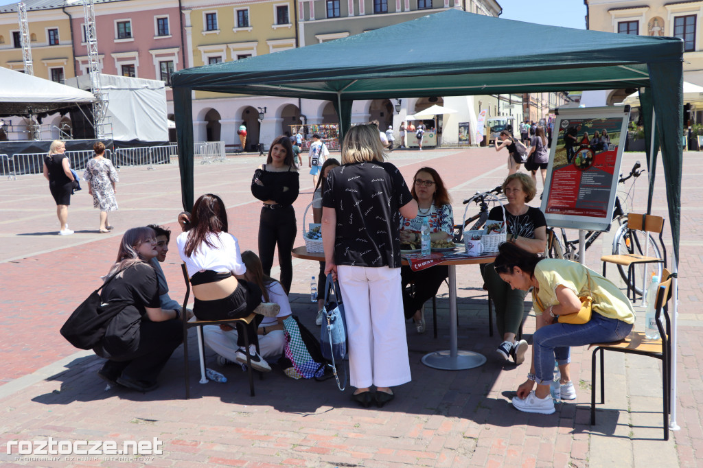 Pierwszy Zamojski Festiwal Dnia Cebularza i zbiórka na rzecz PSONI - Kilometry Dobra