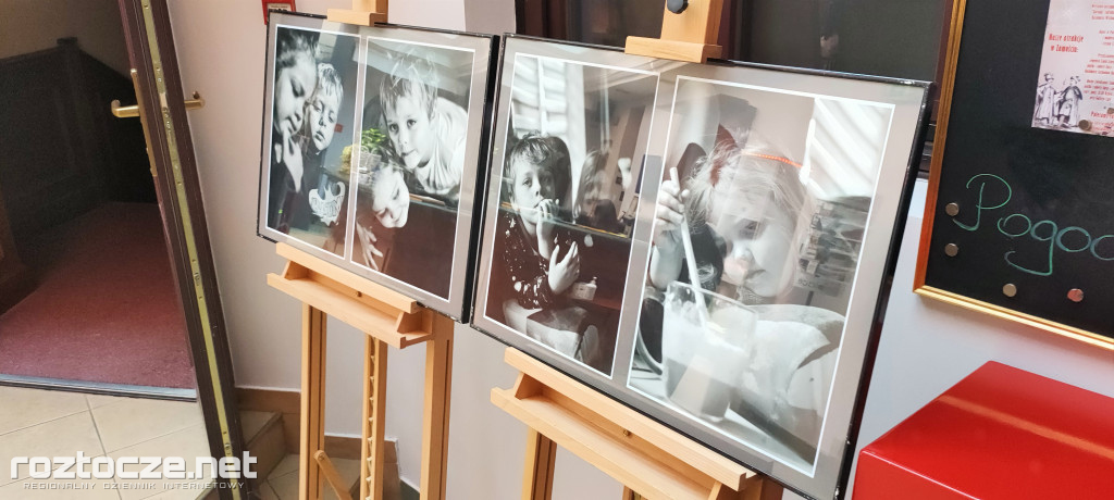 Wystawa fotografii pt. “Chwile” Roberta Rusinka