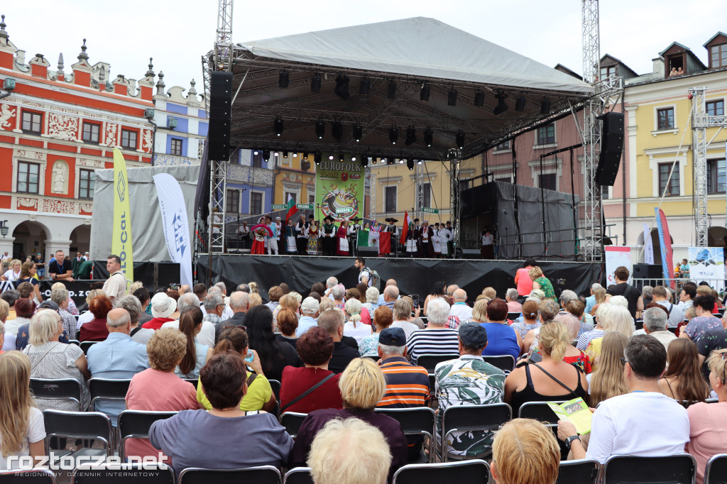 Korowód zespołów i koncert inauguracyjny XX Festiwalu EUROFOLK