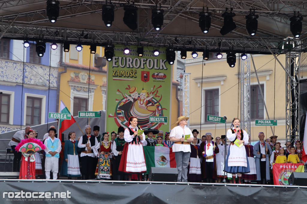 Korowód zespołów i koncert inauguracyjny XX Festiwalu EUROFOLK