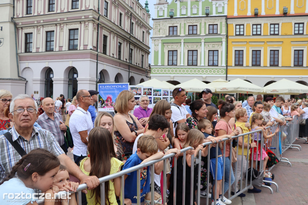 Korowód zespołów i koncert inauguracyjny XX Festiwalu EUROFOLK