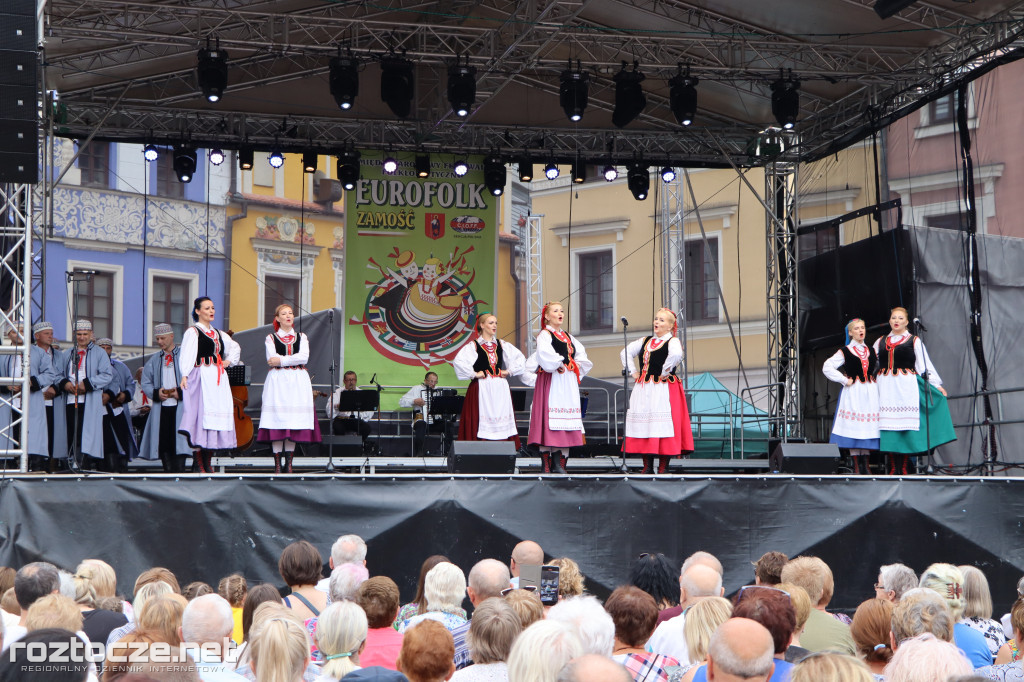 Korowód zespołów i koncert inauguracyjny XX Festiwalu EUROFOLK