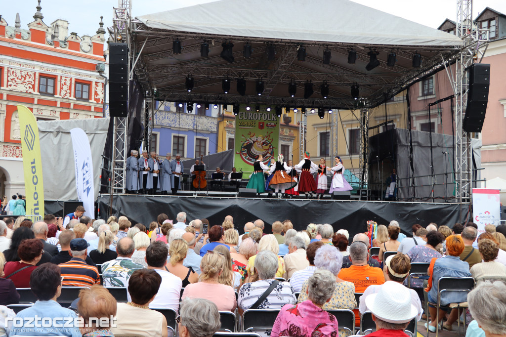 Korowód zespołów i koncert inauguracyjny XX Festiwalu EUROFOLK