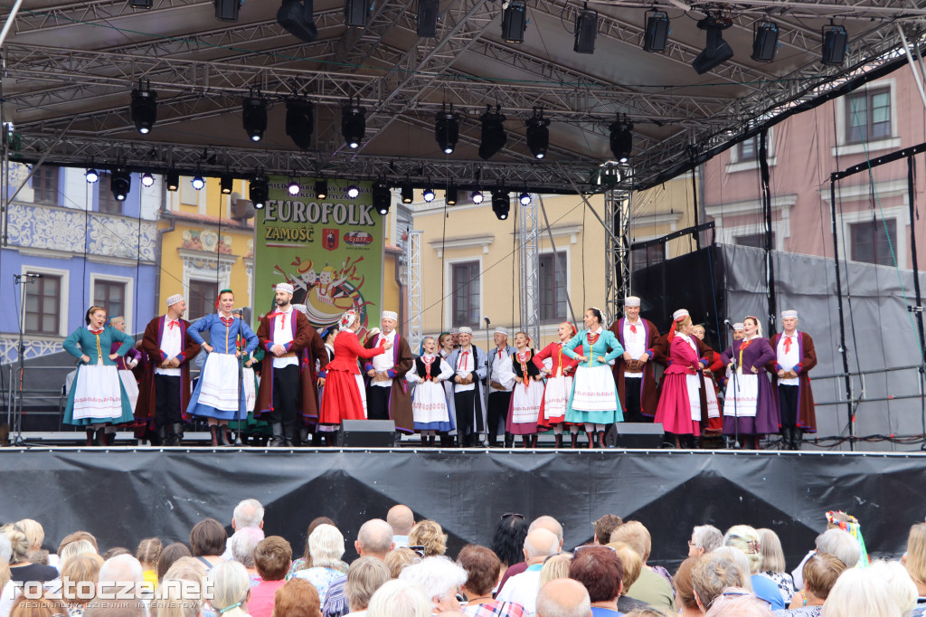 Korowód zespołów i koncert inauguracyjny XX Festiwalu EUROFOLK