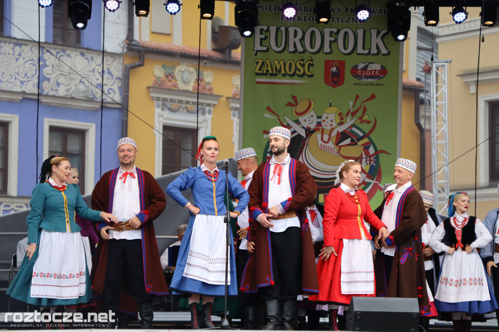 Korowód zespołów i koncert inauguracyjny XX Festiwalu EUROFOLK
