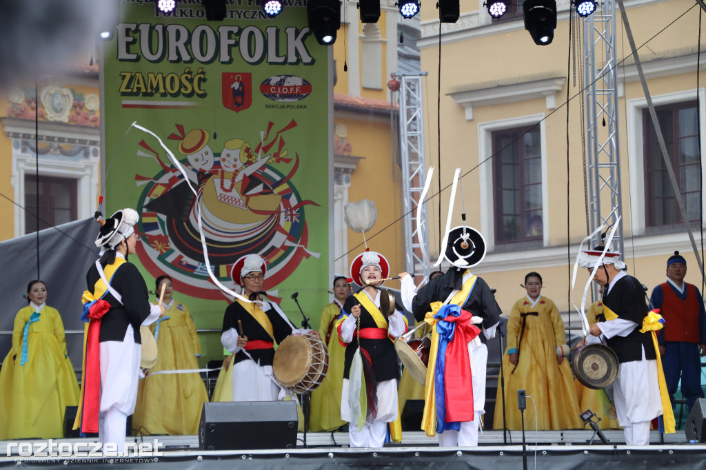 Korowód zespołów i koncert inauguracyjny XX Festiwalu EUROFOLK
