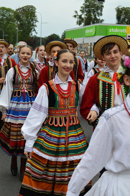 Korowód i koncert inauguracyjny XX Festiwalu EUROFOLK w obiektywie Pawła