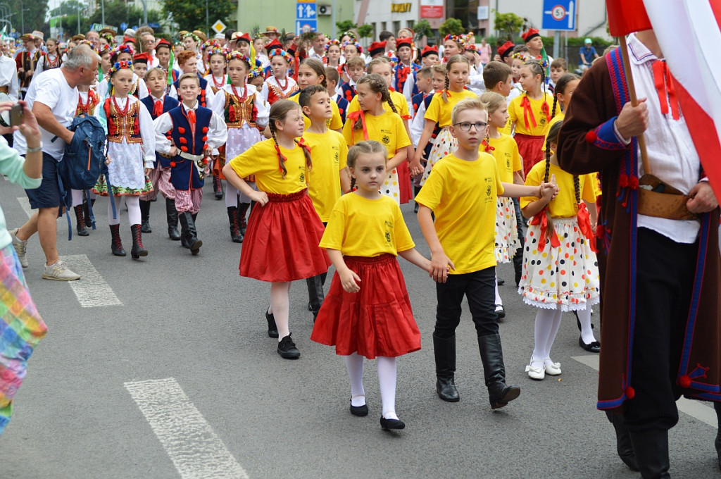 Korowód i koncert inauguracyjny XX Festiwalu EUROFOLK w obiektywie Pawła