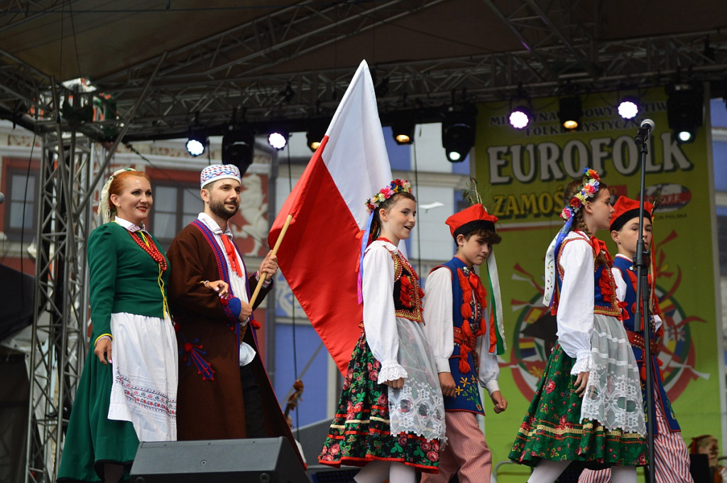 Korowód i koncert inauguracyjny XX Festiwalu EUROFOLK w obiektywie Pawła