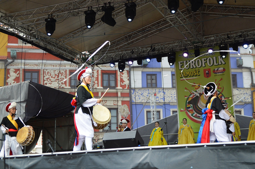 Korowód i koncert inauguracyjny XX Festiwalu EUROFOLK w obiektywie Pawła