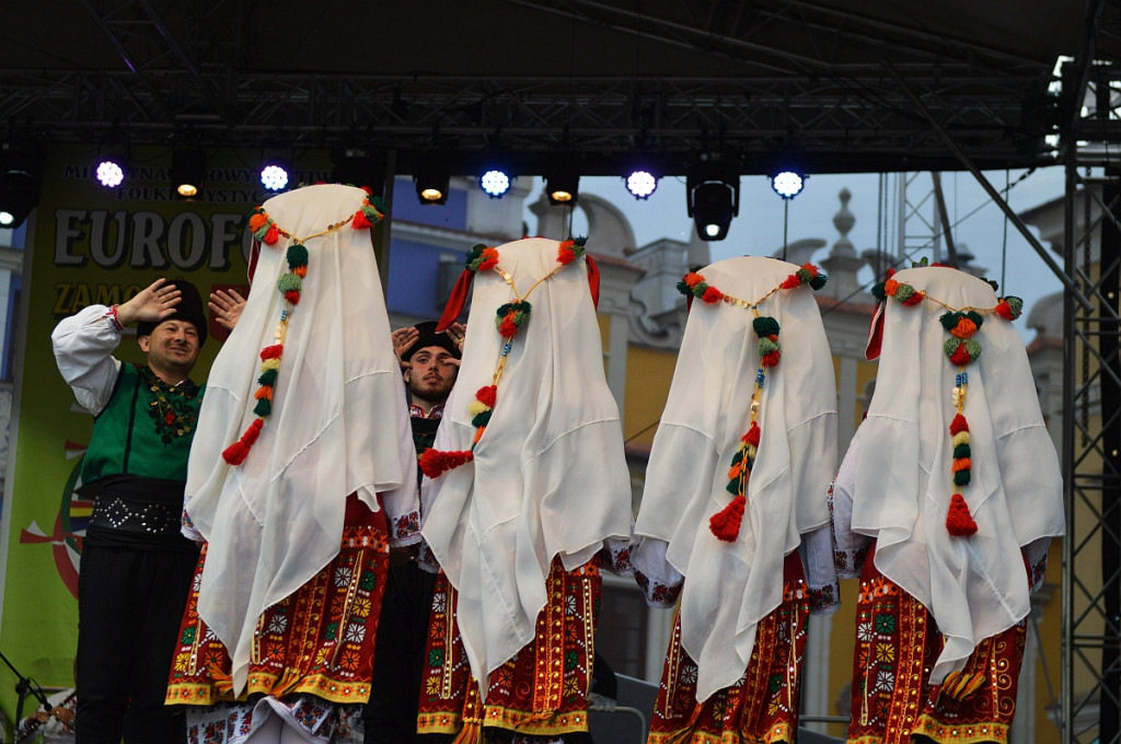 Korowód i koncert inauguracyjny XX Festiwalu EUROFOLK w obiektywie Pawła