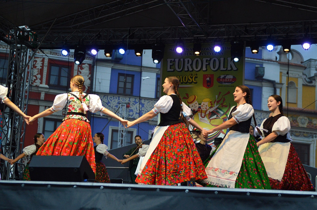 Korowód i koncert inauguracyjny XX Festiwalu EUROFOLK w obiektywie Pawła