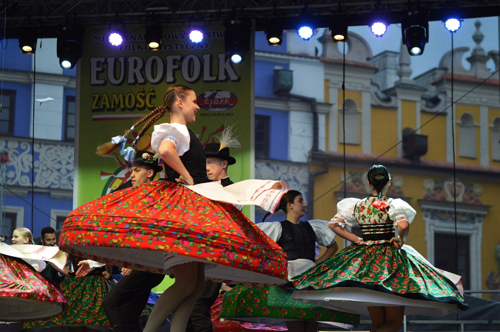 Korowód i koncert inauguracyjny XX Festiwalu EUROFOLK w obiektywie Pawła