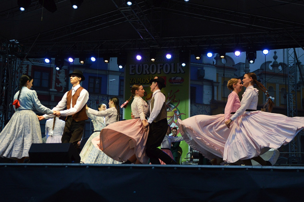 Korowód i koncert inauguracyjny XX Festiwalu EUROFOLK w obiektywie Pawła