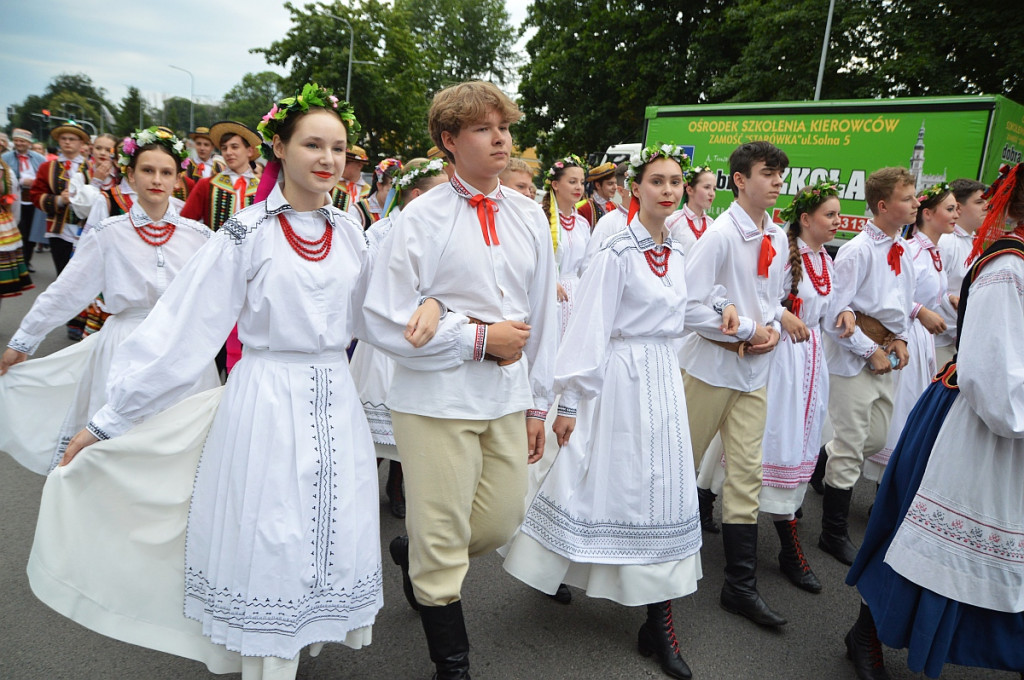 Korowód i koncert inauguracyjny XX Festiwalu EUROFOLK w obiektywie Pawła