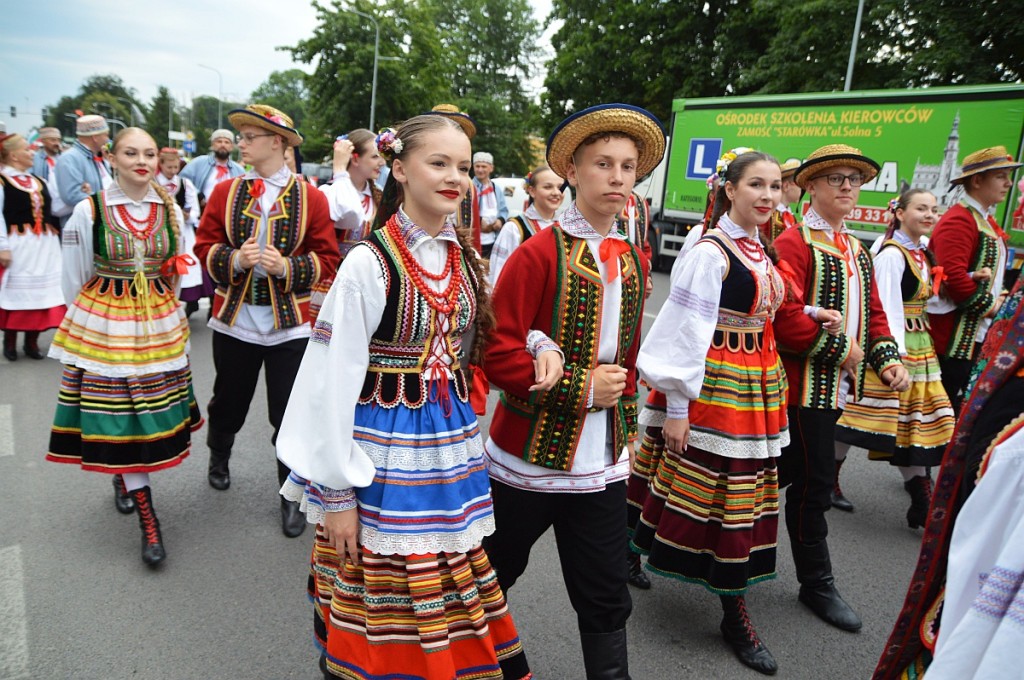 Korowód i koncert inauguracyjny XX Festiwalu EUROFOLK w obiektywie Pawła