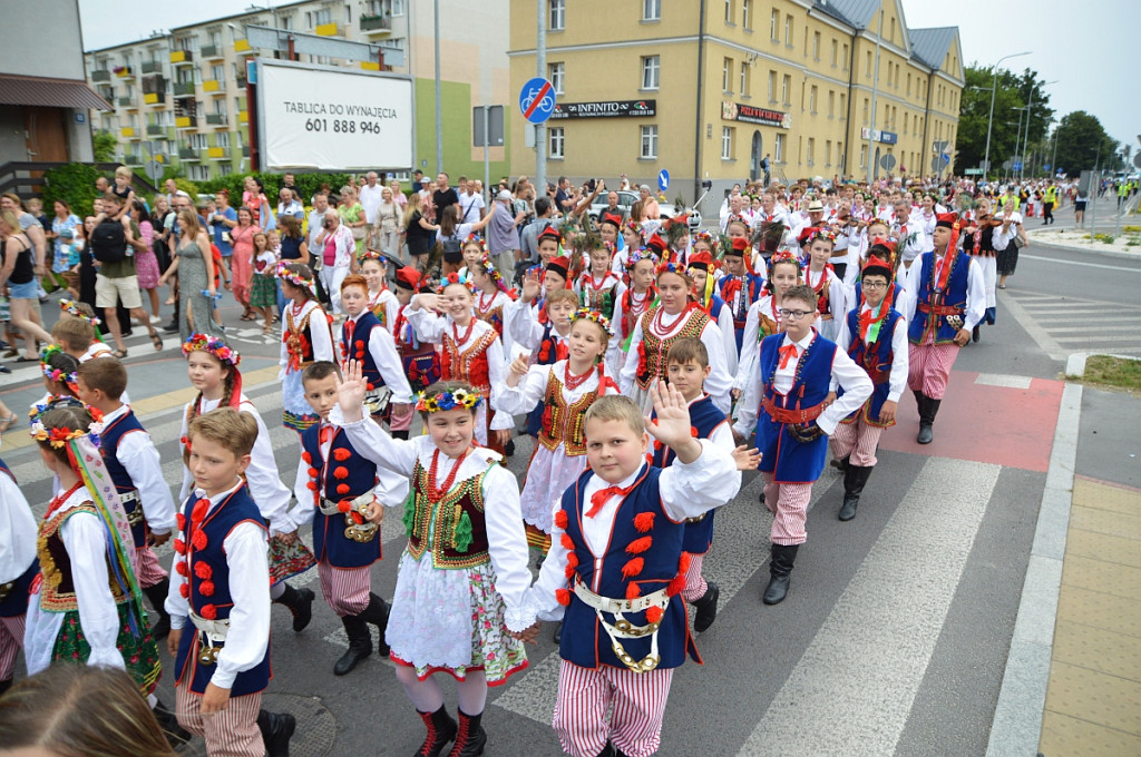 Korowód i koncert inauguracyjny XX Festiwalu EUROFOLK w obiektywie Pawła