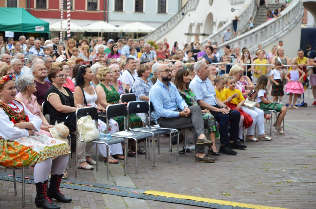Korowód i koncert inauguracyjny XX Festiwalu EUROFOLK w obiektywie Pawła