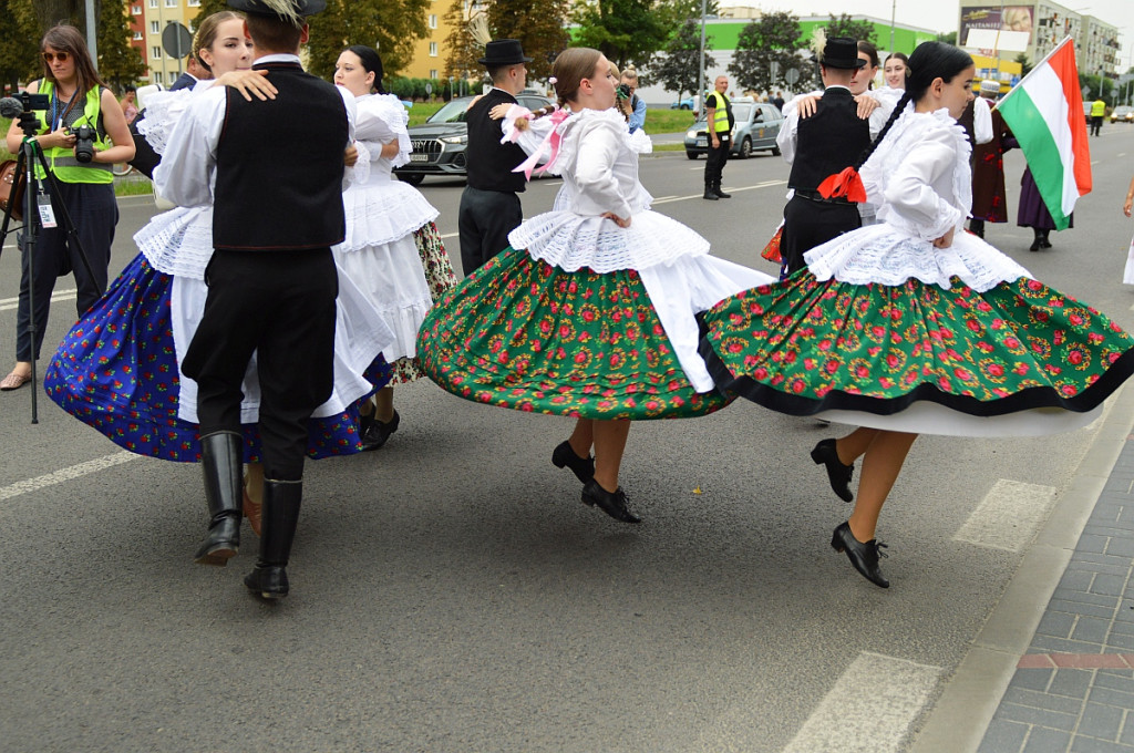 Korowód i koncert inauguracyjny XX Festiwalu EUROFOLK w obiektywie Pawła