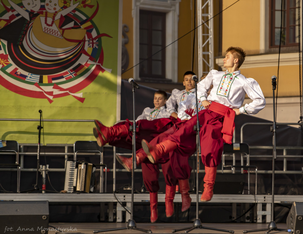 XX EUROFOLK: Piątkowy koncert festiwalowy i zabawa folkowa