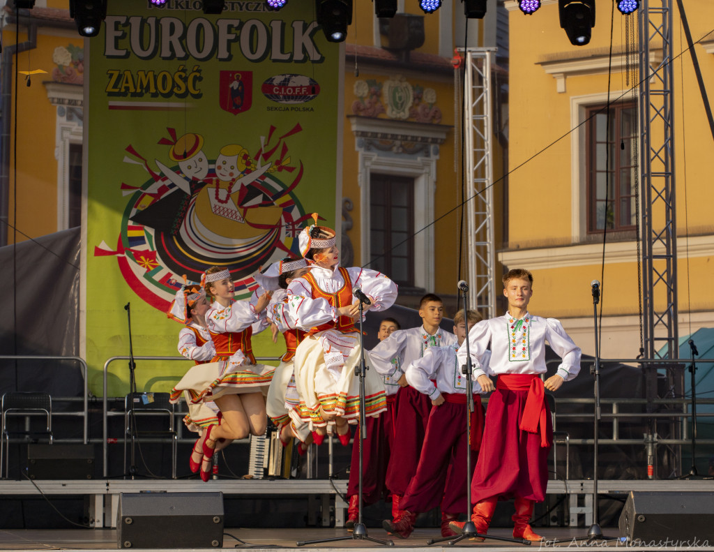 XX EUROFOLK: Piątkowy koncert festiwalowy i zabawa folkowa