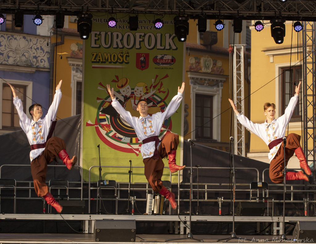 XX EUROFOLK: Piątkowy koncert festiwalowy i zabawa folkowa