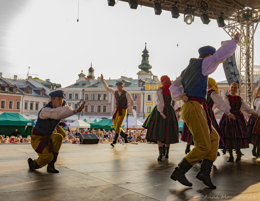 XX EUROFOLK: Piątkowy koncert festiwalowy i zabawa folkowa