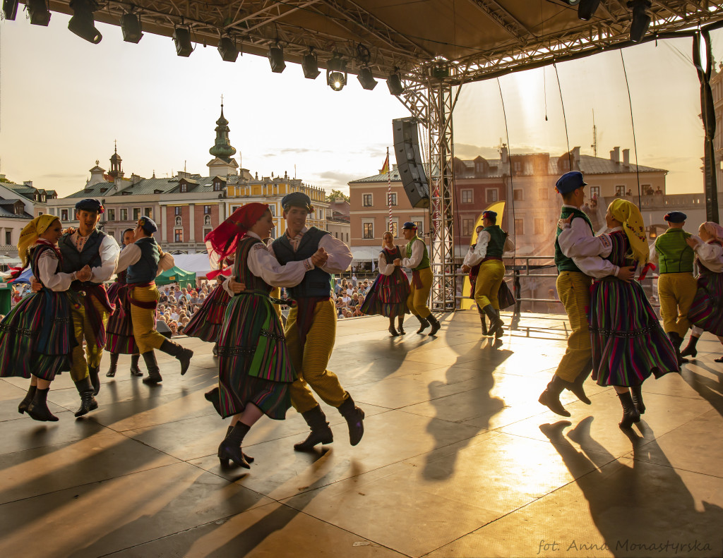XX EUROFOLK: Piątkowy koncert festiwalowy i zabawa folkowa