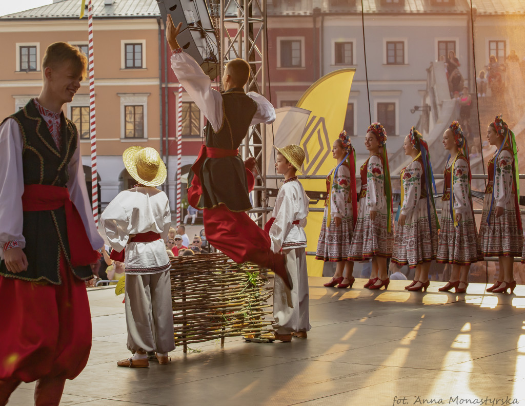 XX EUROFOLK: Piątkowy koncert festiwalowy i zabawa folkowa