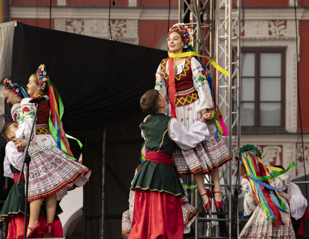 XX EUROFOLK: Piątkowy koncert festiwalowy i zabawa folkowa