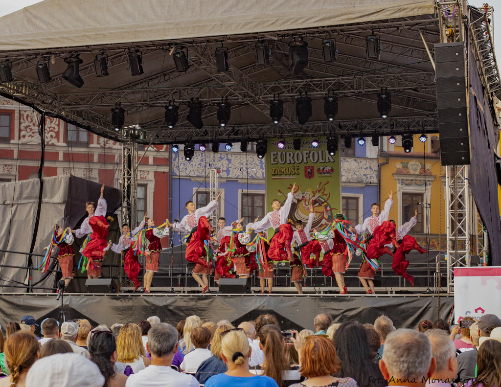 XX EUROFOLK: Piątkowy koncert festiwalowy i zabawa folkowa
