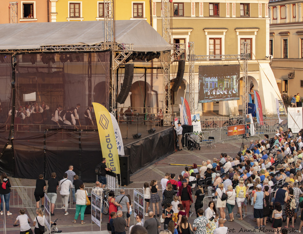 XX EUROFOLK: Piątkowy koncert festiwalowy i zabawa folkowa