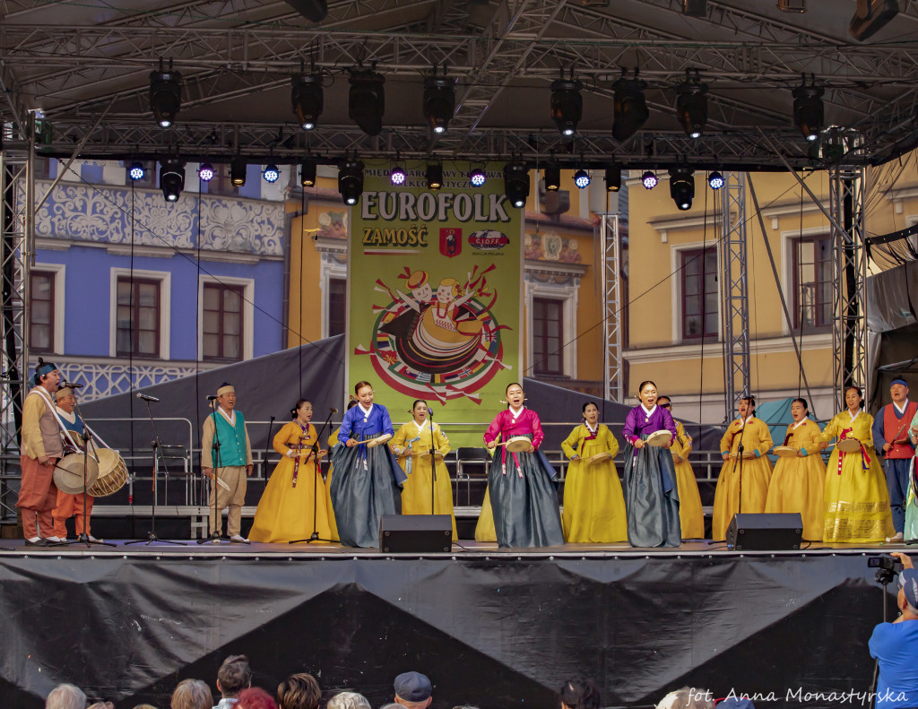 XX EUROFOLK: Piątkowy koncert festiwalowy i zabawa folkowa