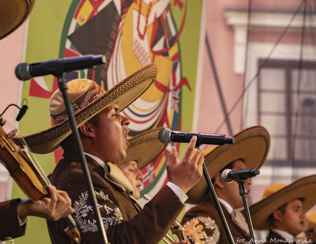 XX EUROFOLK: Piątkowy koncert festiwalowy i zabawa folkowa