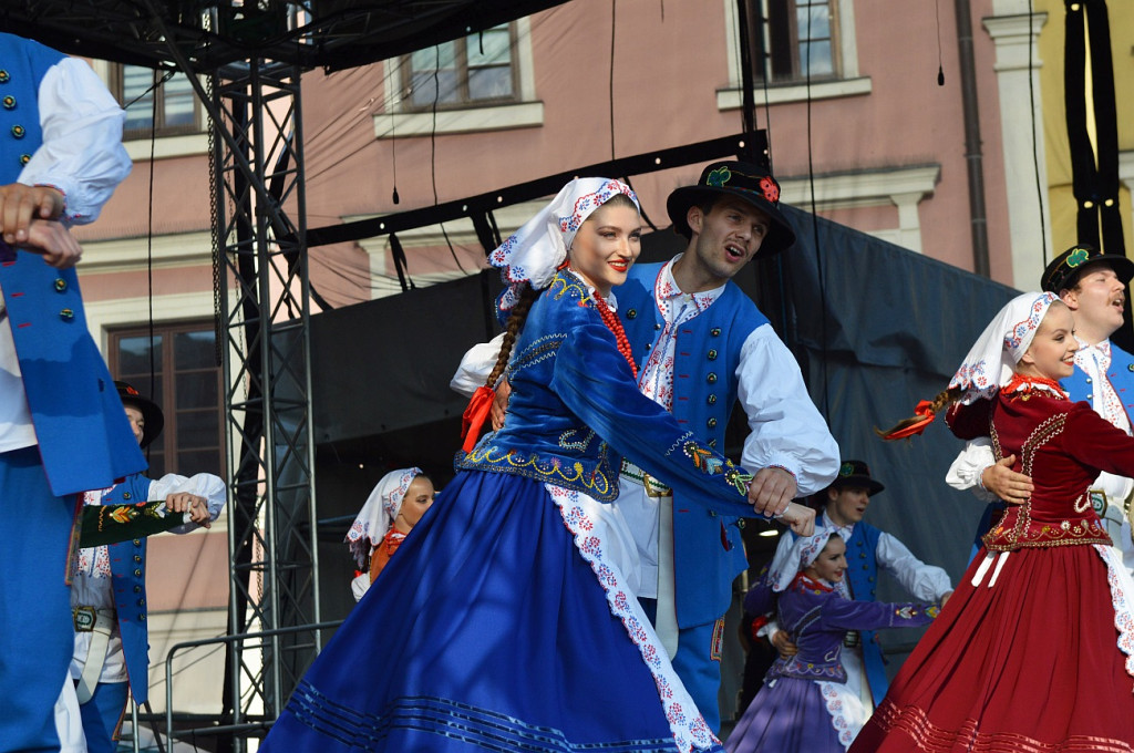 XX EUROFOLK: Zabawa folkowa porwała mieszkańców do tańca