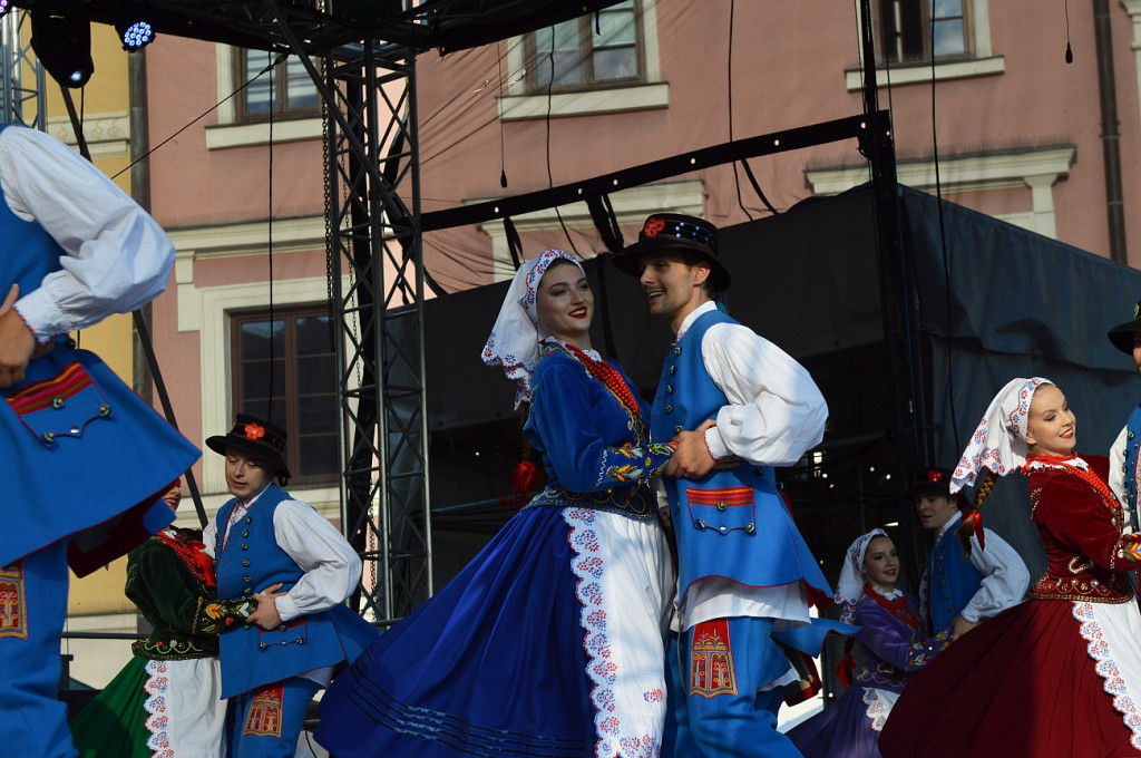 XX EUROFOLK: Zabawa folkowa porwała mieszkańców do tańca
