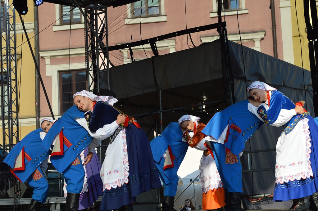 XX EUROFOLK: Zabawa folkowa porwała mieszkańców do tańca