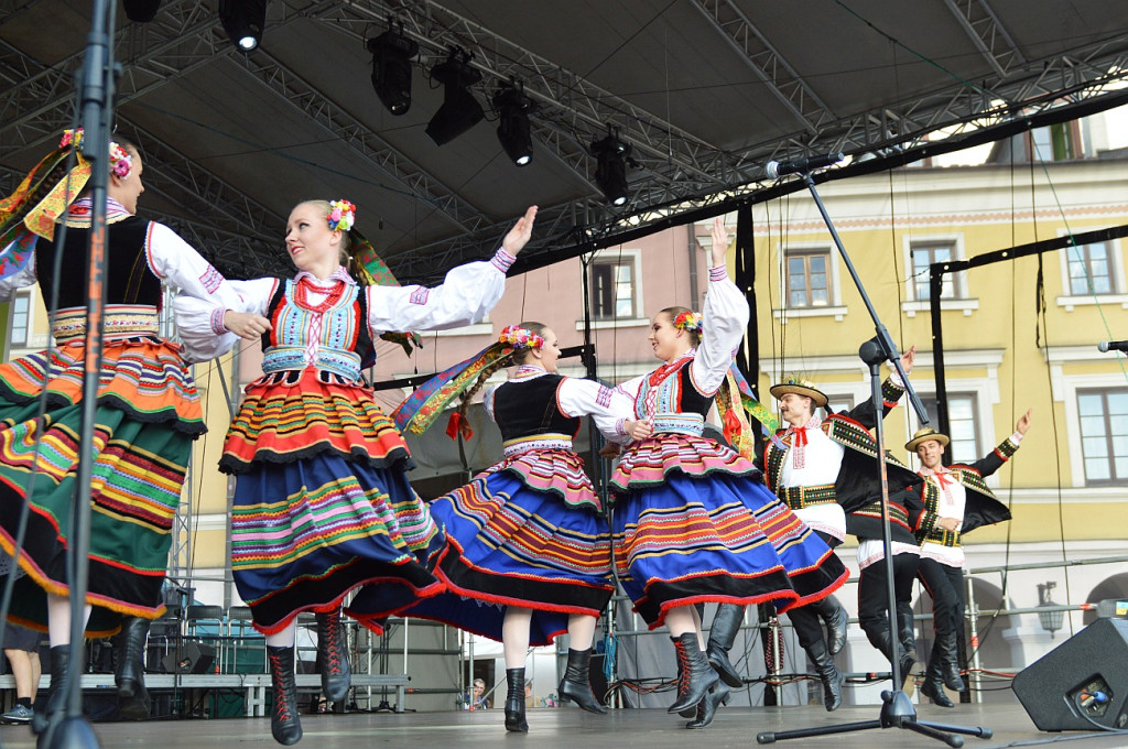 XX EUROFOLK: Zabawa folkowa porwała mieszkańców do tańca