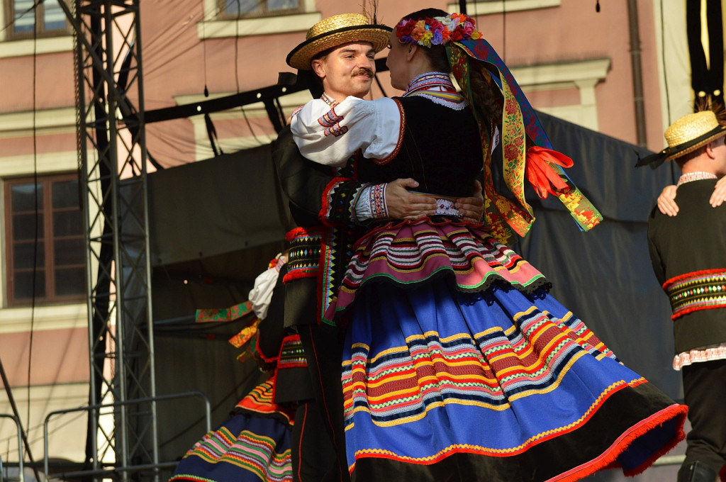 XX EUROFOLK: Zabawa folkowa porwała mieszkańców do tańca